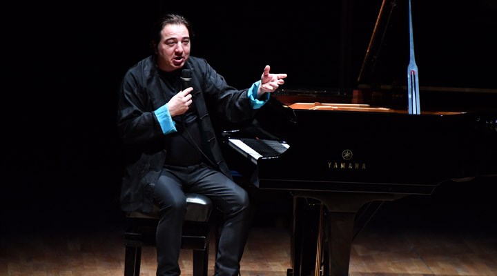 fazil say in barselona konserinde izdiham yasandi